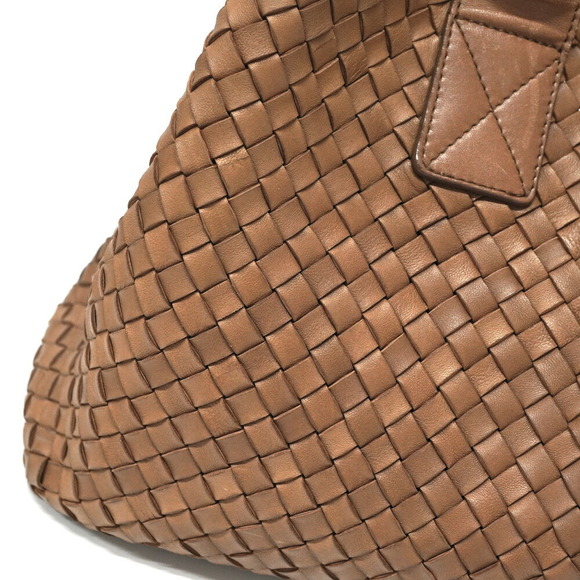 Bottega Veneta Cabas Tote Bag - Picture 8 of 9